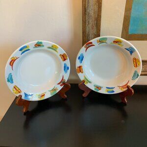 Fishs Eddy Soup/Pasta Bowls Set of 2 "People" Pattern by Cynthia Rowley